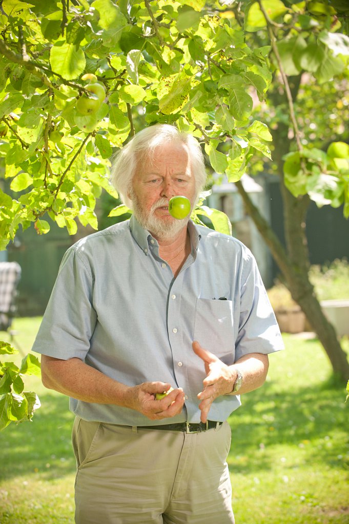 Actor Ian Lavender/